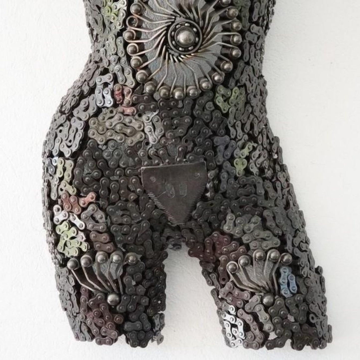 buste metal, sculpture buste femme metal, buste de femme, buste femme deco, sculpture buste femme, buste femme sculpture, buste, demi buste femme, buste statue, statue buste, statue buste femme, sculpture buste homme, un buste, buste mannequin decoratif, sculpture buste femme moderne, buste sculpture, le buste, buste humain, buste corps humain , Sculpture en metal, bust.