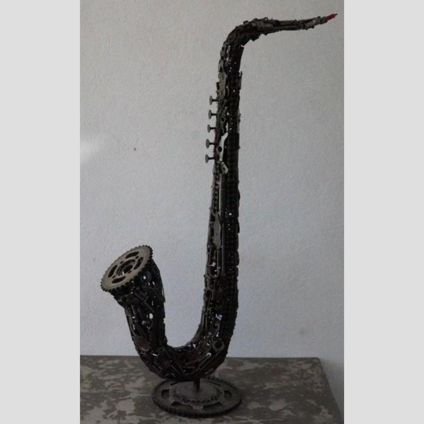 Sculpture, Instrument de musique, les instruments de musique, sculpture musique, statue musicale, statut musical, musique statue musicale, statues musicales, statue musical, deco musique, sculpture moderne, Sculpture en metal, saxophone métal recyclé, sculpture saxophone métal, jazz, Musique,
saxophone décoratif métal, saxophone en métal recyclé, sculpture instrument musique métal,
sculpture metal, sculpture en fer soudé, metal art.