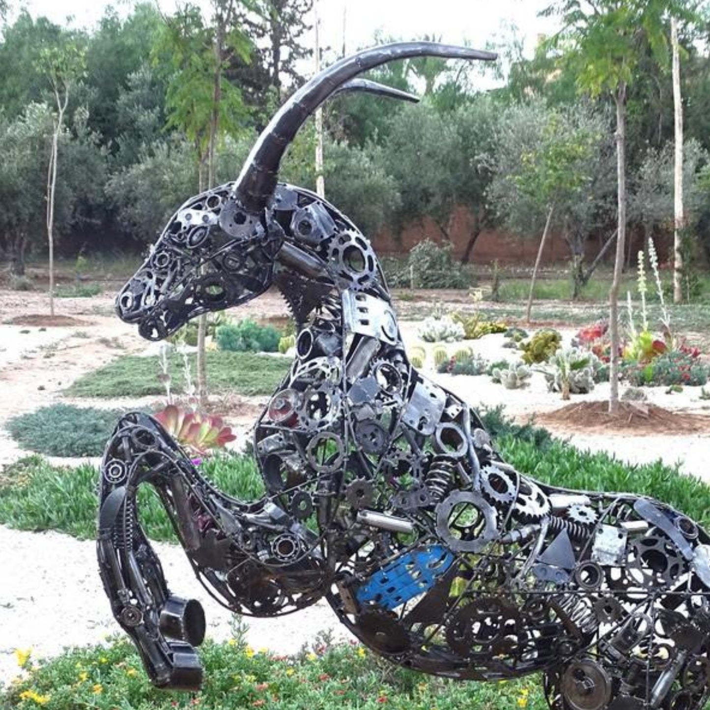 Bouquetin en Métal Recyclé