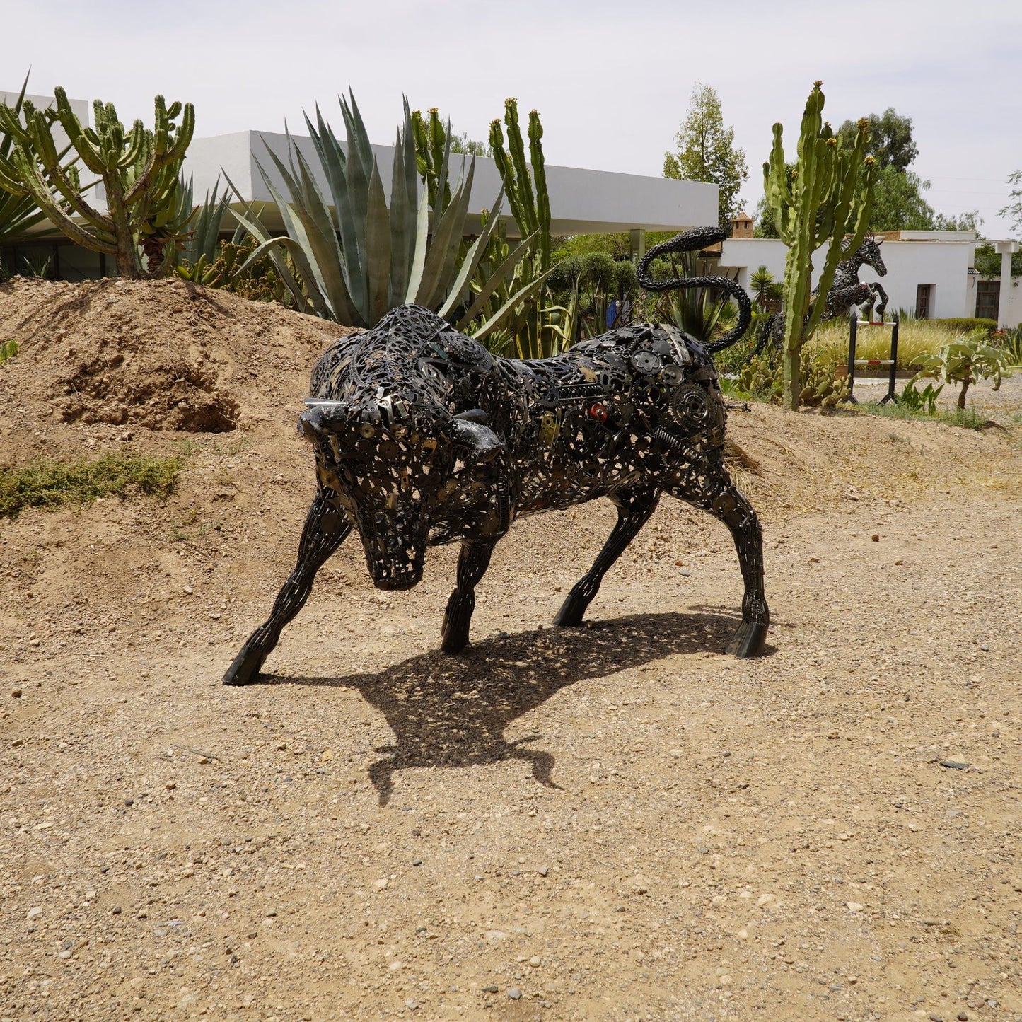 Sculpture Taureau Lamborghini