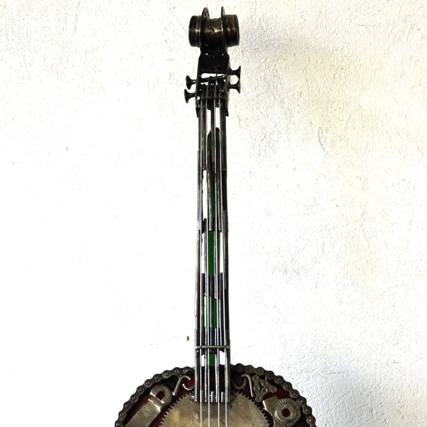Sculpture en metal , sculpture violon, sculpture musique, statue musicale, musique statue musicale, violon, violon electrique, Déco murale, decoration murale, Sculpture en metal, sculpture moderne, décoration.
