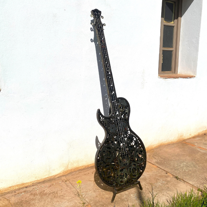 Sculpture Guitare en Métal Recyclé