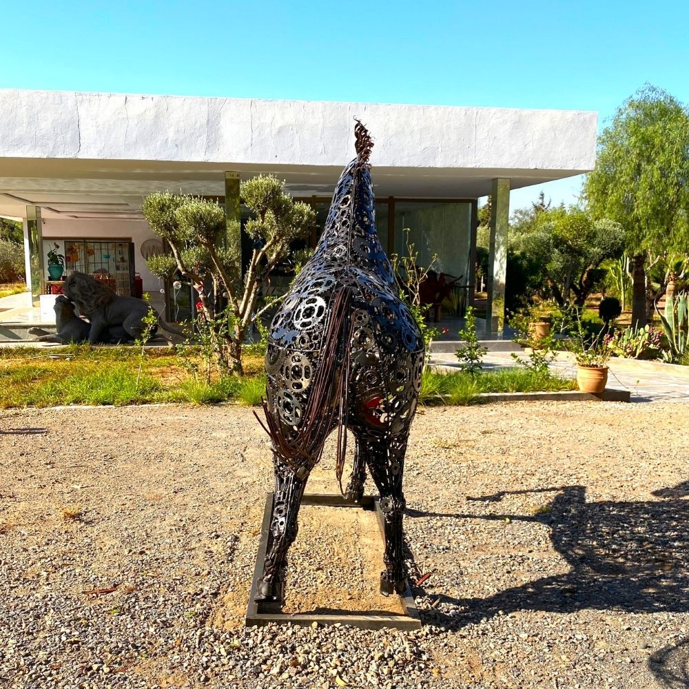 Sculpture “Cheval au Trot” en Métal Recyclé
