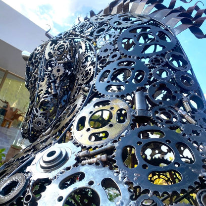 Sculpture “Cheval au Trot” en Métal Recyclé