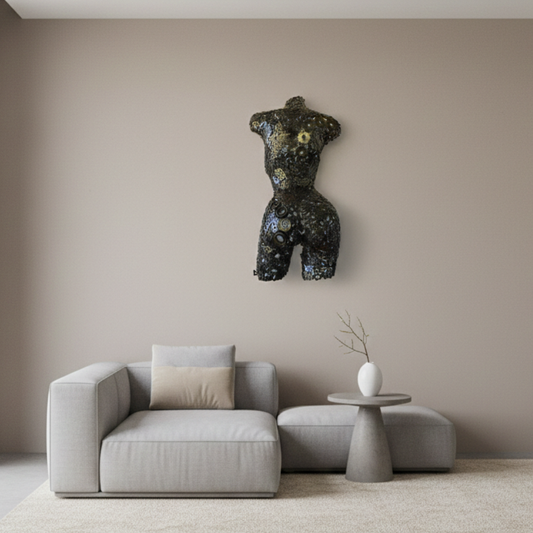 Buste sculpture femme en métal recyclé | sculpture artisanale décorative | 77 × 43 × 18 cm | pièce de caractère | installation simple