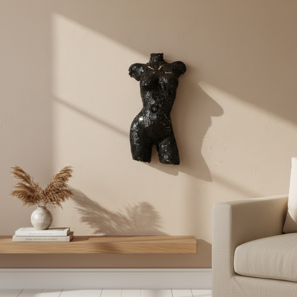 Buste sculpture femme en métal recyclé | œuvre artisanale décorative | 76 × 40 × 20 cm | pièce unique | installation simple