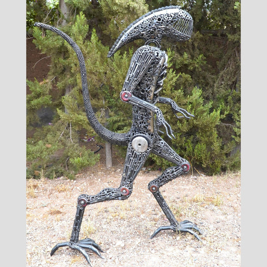 Alien en Métal Recyclé