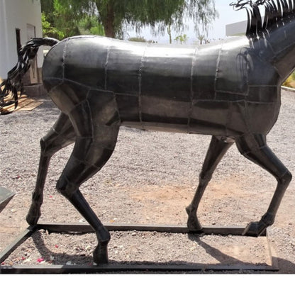Sculpture en metal , cheval de metal, cheval mécanique, cheval mecanique, tete de cheval, statue cheval extérieur, statue cheval jardin, sculpture animaux, tête de cheval, sculpture cheval, statue cheval, cheval cabré, statue cheval, cheval cabre, sculpture cheval, statue equestre, cheval en bronze, decoration cheval, sculpture metal, deco jardin metal, deco jardin, décoration fer forgé extérieur, decoration exterieur, sculpture metal jardin.