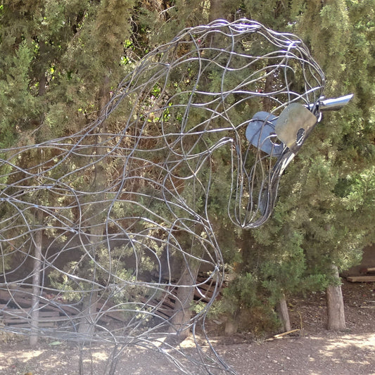 Sculpture en metal , cheval de metal, cheval mécanique, cheval mecanique, tete de cheval, statue cheval extérieur, statue cheval jardin, sculpture animaux, tête de cheval, sculpture cheval, statue cheval, cheval cabré, statue cheval, cheval cabre, sculpture cheval, statue equestre, , cheval en bronze, decoration cheval, sculpture metal, deco jardin metal, deco jardin, décoration fer forgé extérieur, decoration exterieur, sculpture metal jardin. 