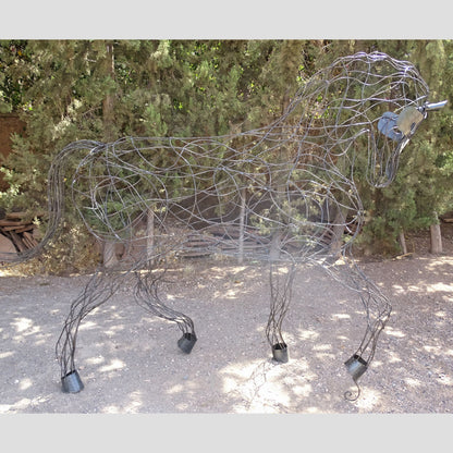 Sculpture en metal , cheval de metal, cheval mécanique, cheval mecanique, tete de cheval, statue cheval extérieur, statue cheval jardin, sculpture animaux, tête de cheval, sculpture cheval, statue cheval, cheval cabré, statue cheval, cheval cabre, sculpture cheval, statue equestre, , cheval en bronze, decoration cheval, sculpture metal, deco jardin metal, deco jardin, décoration fer forgé extérieur, decoration exterieur, sculpture metal jardin. 
