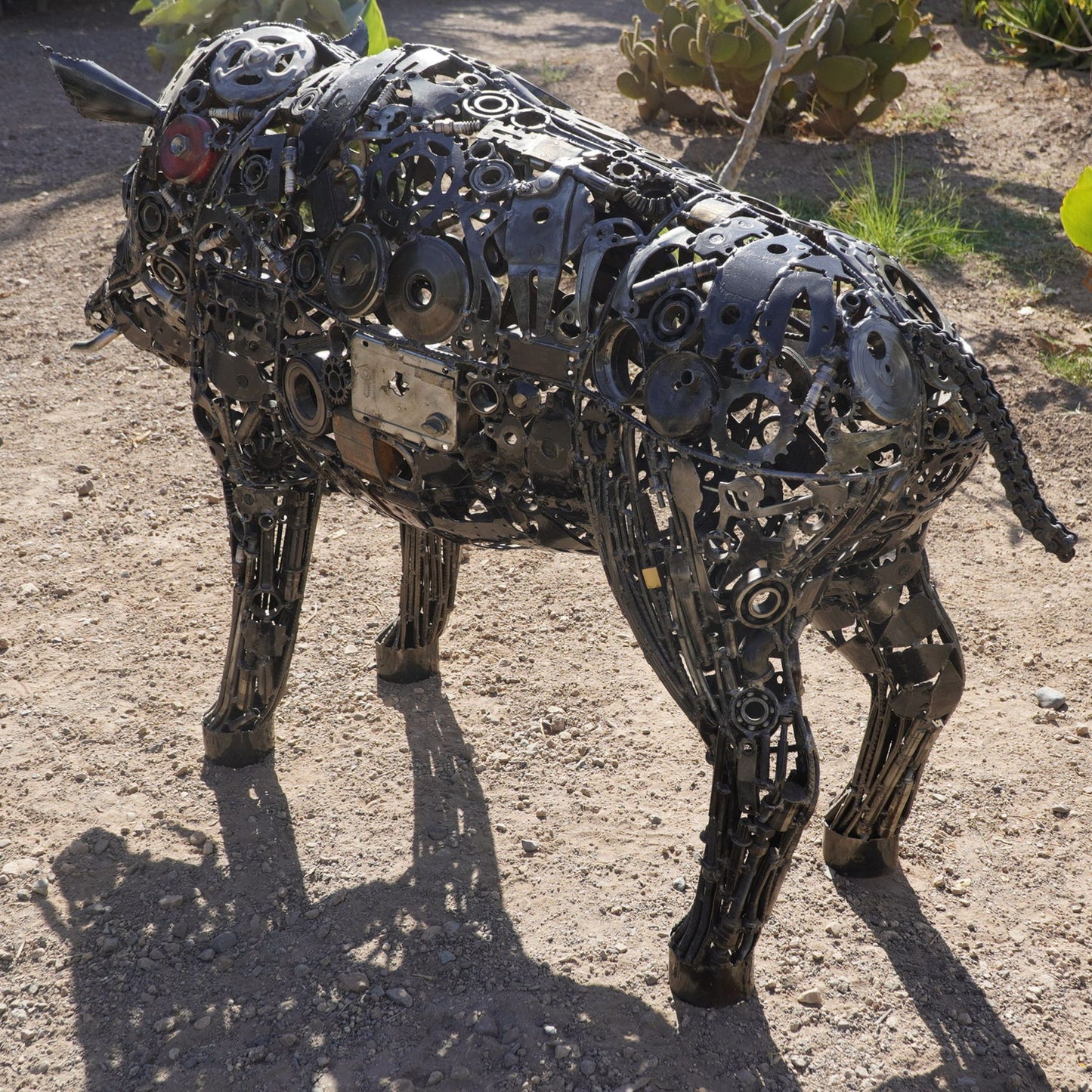 Sculpture en metal , Sanglier, statue sanglier extérieur, statue sanglier, animaux sculpture metal recuperation, decoration animaux, statue jardin, statue de jardin, statue exterieur, sculpture jardin, decoration animaux, animaux mecanique, sculpture métallique récupération, animaux en métal recyclé, , deco metal jardin, sculpture acier, statue animaux, sculpture exterieur, sculpture ferraille, animaux deco jardin en metal, animaux en métal, décoration, animaux en métal recyclé, deco metal jardin.
