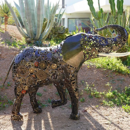 Sculpture en metal, éléphant, statue éléphant , sculpture éléphant, sculpture éléphant moderne, statue elephant, statue elephant jardin,elephant statue, decoration animaux, statue exterieur, sculpture jardin, statue éléphant grande taille jardin, statue éléphant extérieur, decoration elephant, decoration animaux, animaux en métal recyclé, deco metal jardin, sculpture acier, statue animaux, sculpture exterieur, animaux deco jardin en metal, animaux en métal, décoration, animaux en métal recyclé.
