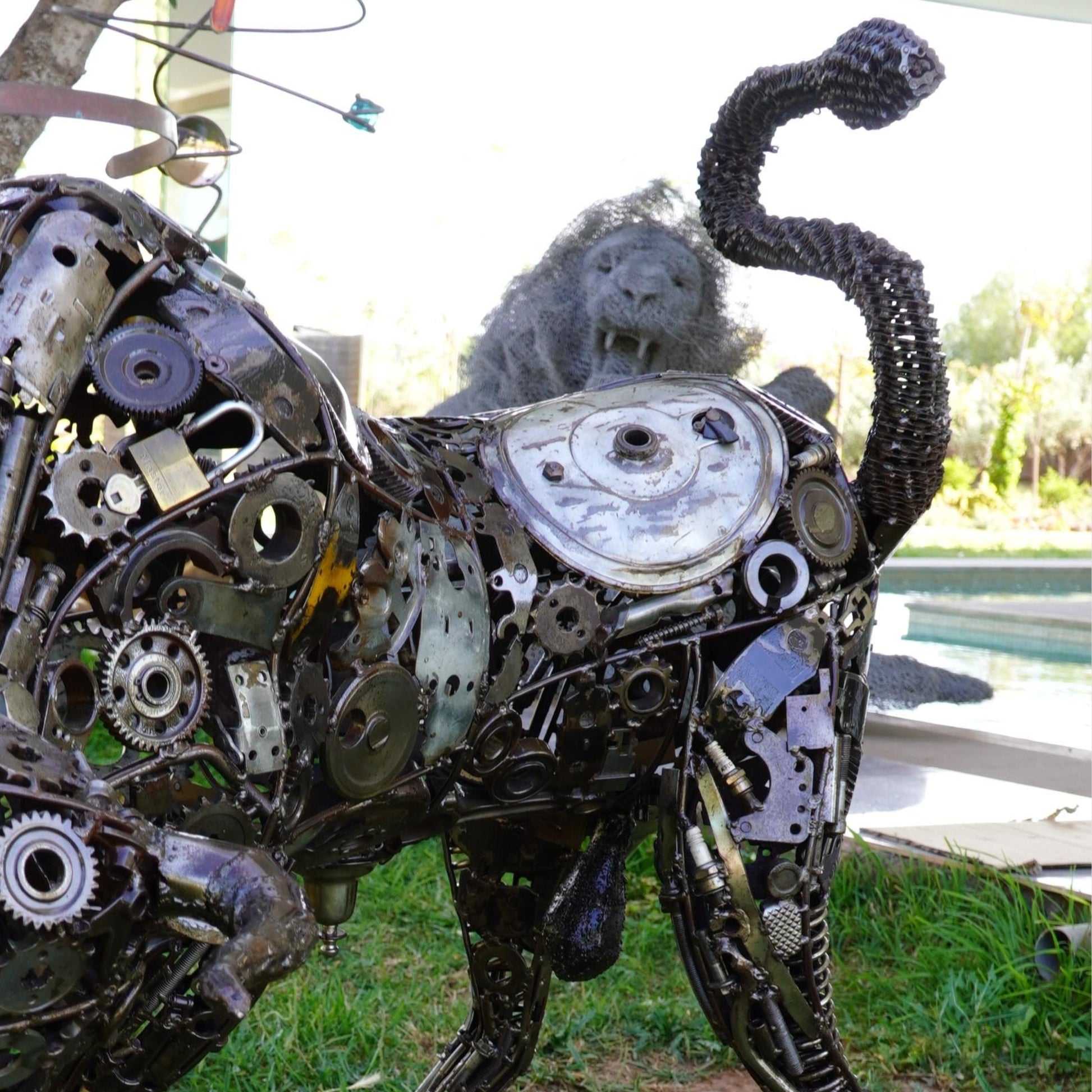 Sculpture en metal , sculpture taureau moderne, sculpture taureau, tete de taureau, logo lamborghini, taureau lamborghini, statue taureau, taureaux, taureau, tete de taureau, logo cheval, logo voiture cheval, logo cheval voiture, taureau sculpture, Sculpture en metal, sculpture metal jardin, decoration animaux, statue jardin, statue de jardin, statue exterieur, sculpture jardin, decoration animaux de la foret, decoration animaux.