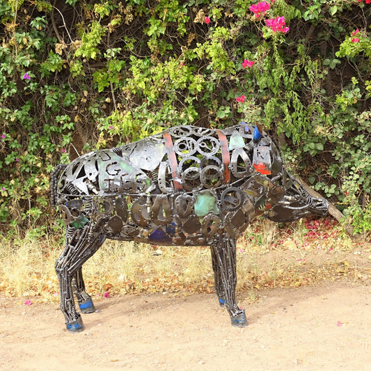 Sculpture en metal , Sanglier, statue sanglier extérieur, statue sanglier, animaux sculpture metal recuperation, decoration animaux, statue jardin, statue de jardin, statue exterieur, sculpture jardin, decoration animaux, animaux mecanique, sculpture métallique récupération, animaux en métal recyclé, , deco metal jardin, sculpture acier, statue animaux, sculpture exterieur, sculpture ferraille, animaux deco jardin en metal, animaux en métal, décoration, animaux en métal recyclé, deco metal jardin.
