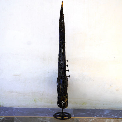 Sculpture artistique saxophone en métal recyclé réalisée à la main