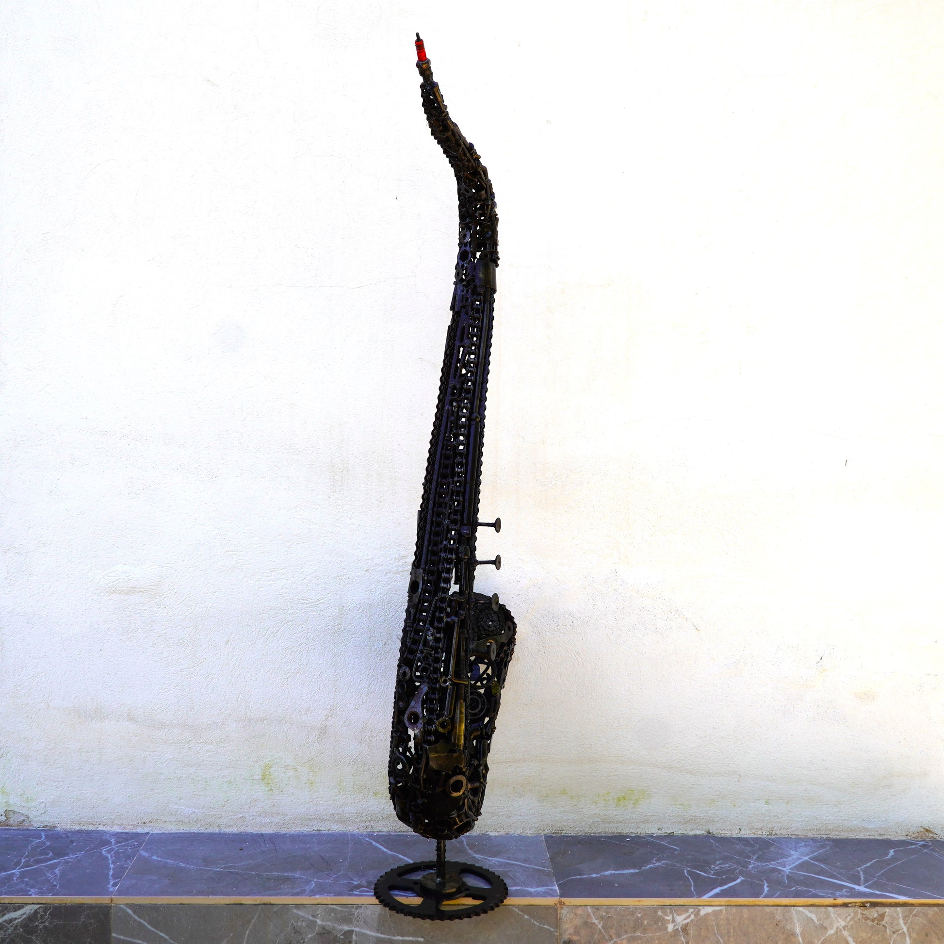 Sculpture saxophone métal recyclé hauteur 108 cm décoration artistique