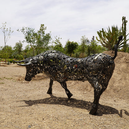 Sculpture Taureau Lamborghini