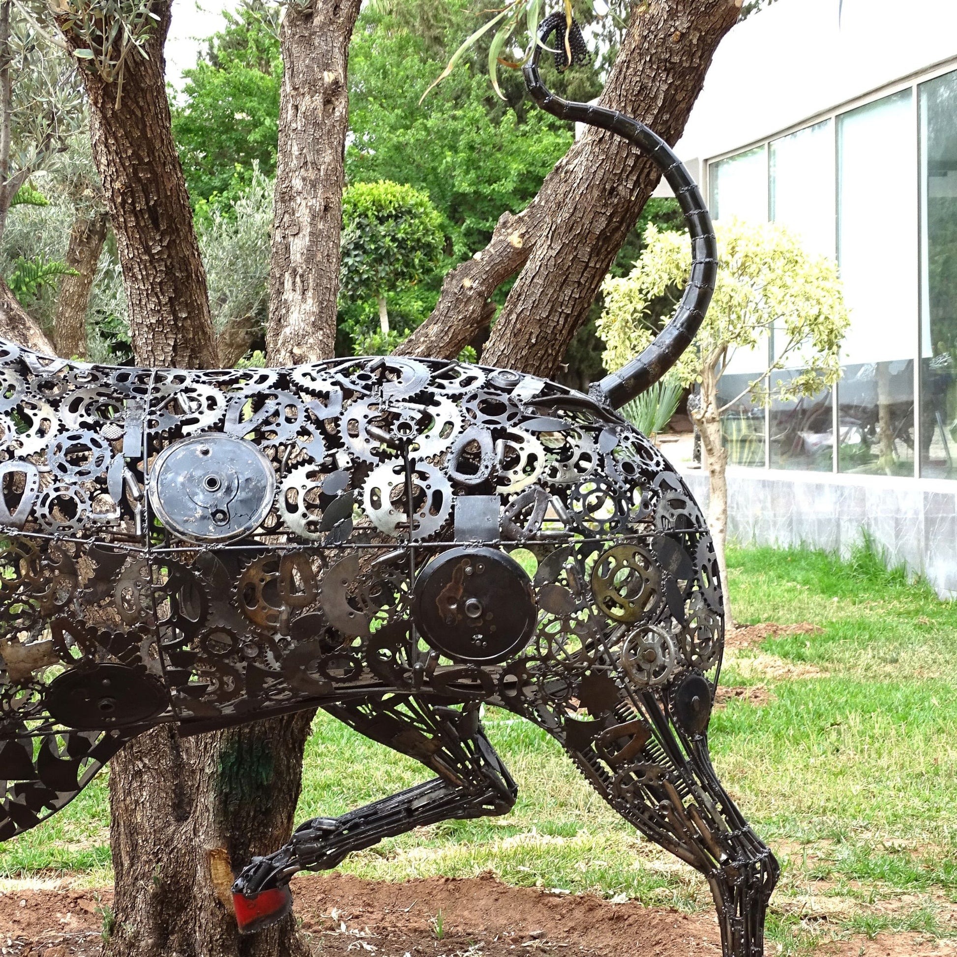 Sculpture en metal , sculpture taureau moderne, sculpture taureau, tete de taureau, logo lamborghini, taureau lamborghini, statue taureau, taureaux, taureau, tete de taureau, logo cheval, logo voiture cheval, logo cheval voiture, taureau sculpture, Sculpture en metal, sculpture metal jardin, decoration animaux, statue jardin, statue de jardin, statue exterieur, sculpture jardin, decoration animaux de la foret, decoration animaux.